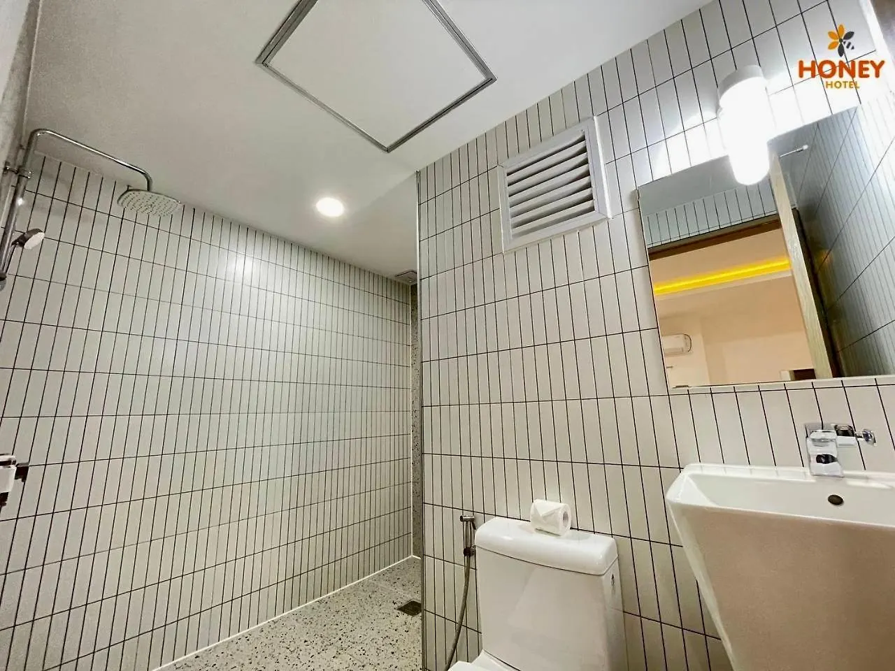 Honey Hotel - Balibago 安吉利斯